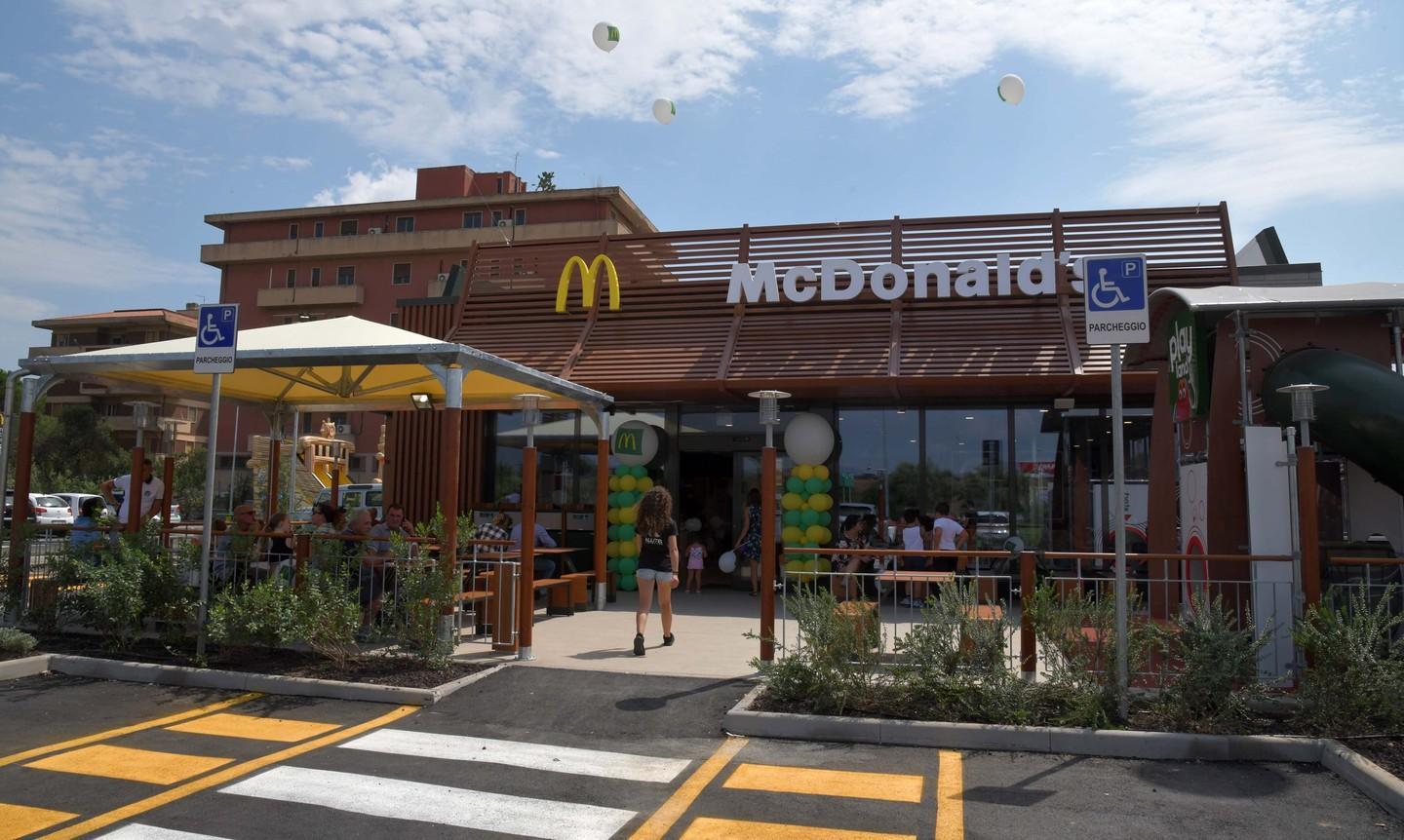 Inaugurato il nuovo McDonald’s