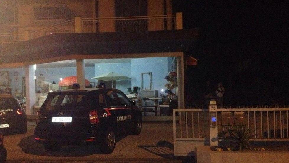 Le auto dei carabinieri il 10 maggio 2016 in via Pistoiese dove era avvenuta la lite finita a coltellate