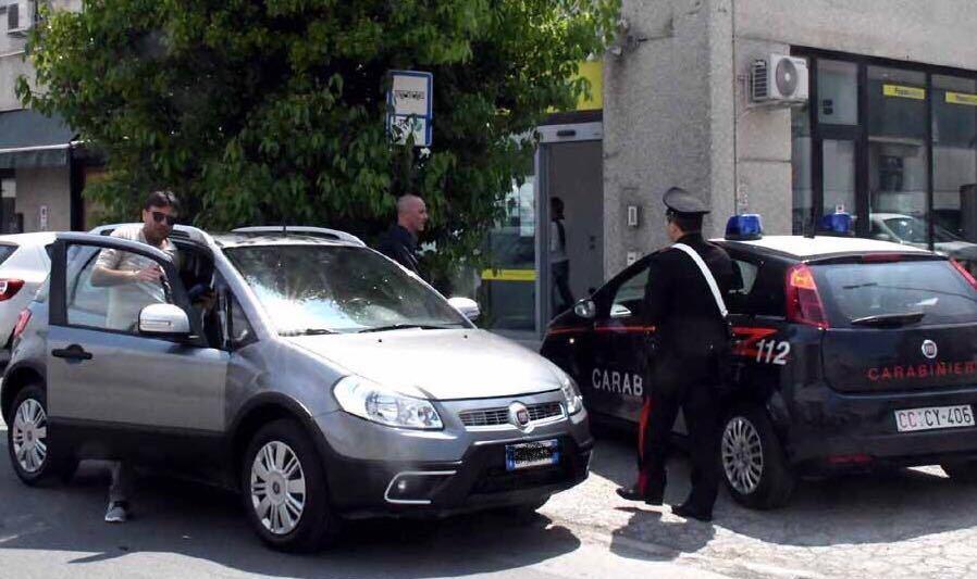Carrara, sgominata banda della rapina all’ufficio postale di via Passo Volpe 