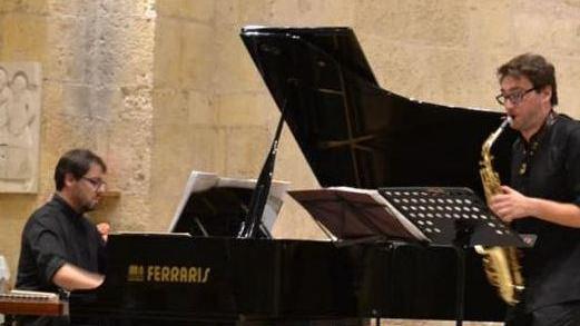 Il Duo Granato suona nelle sale del Castello