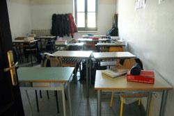 Piove in classe, lezione nell'aula magna