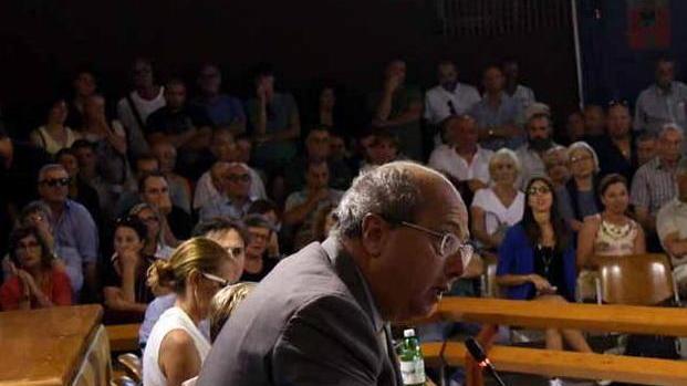 Il gruppo di Menchini all’attacco: «Questo è un frutto avvelenato»