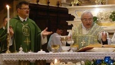 «Potrei tornare» Da don Robert un addio che sa di arrivederci