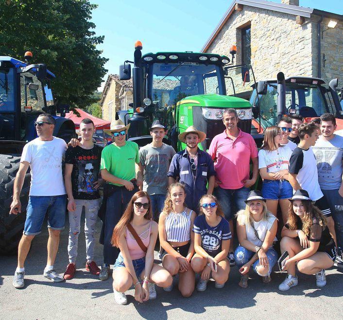 Trattori in corteo e sapori della tradizione Ancora un successo la festa di Corneto