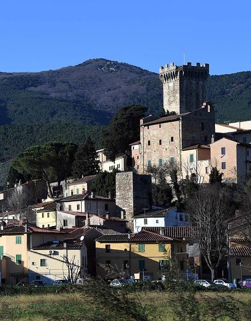a passeggio sul Monte Pisano Cocomerata sul battello 