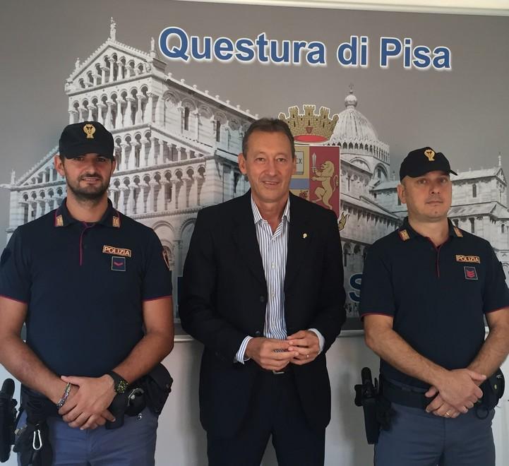 Il questore: «Anziani, dovete stare attenti» 