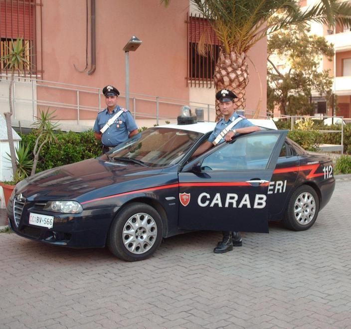 Furto da Euronics, i ladri ripresi dalle telecamere 