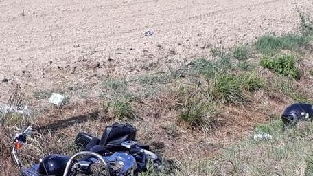 Scontro moto-furgone Due persone all’ospedale