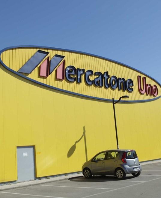 Mercatone uno ceduto alla Shernon Holding 