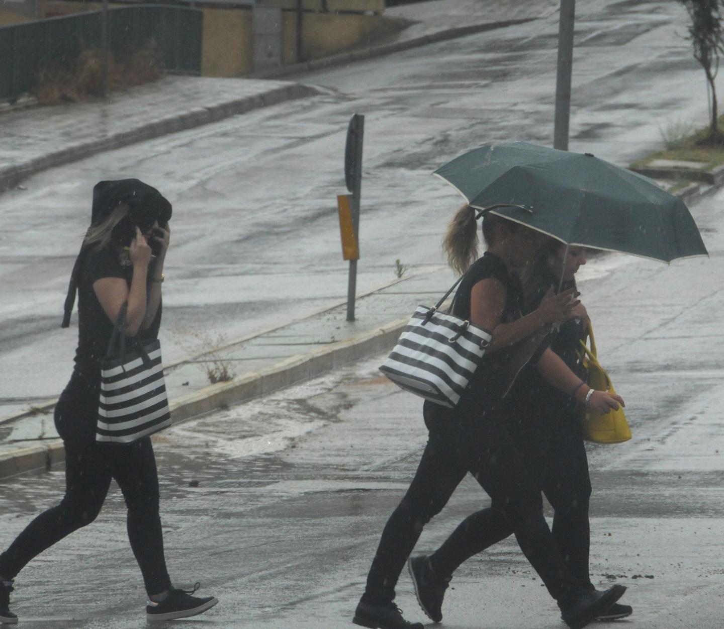 Da domani rischio piogge e temperature in calo 
