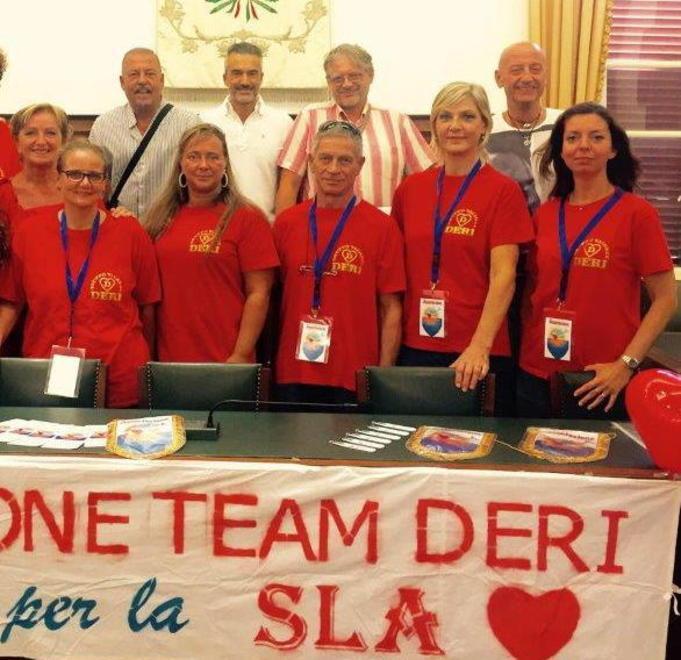 Malata di Sla realizza il sogno di andare in gita su una barca 