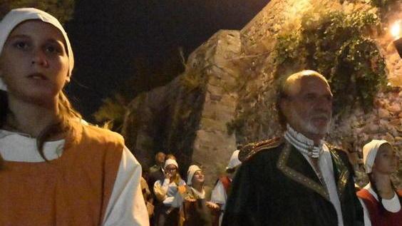 A Vico si prepara la festa medievale con spettacoli duelli e animazioni