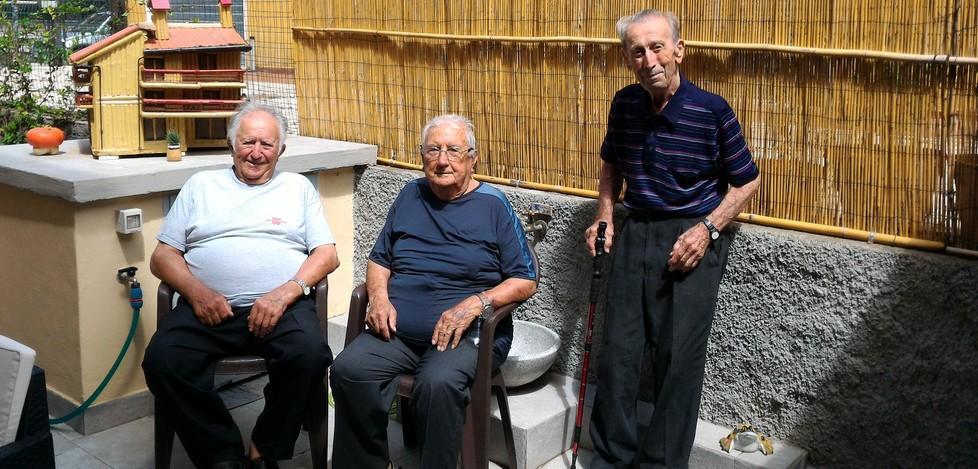 Tre amici over 80 chiedono servizi a misura di anziano 