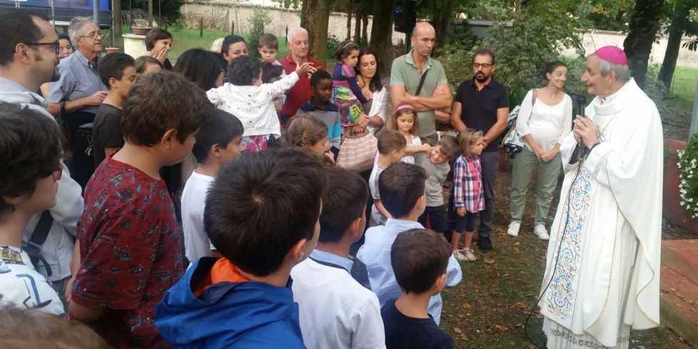 Il vescovo al santuario 