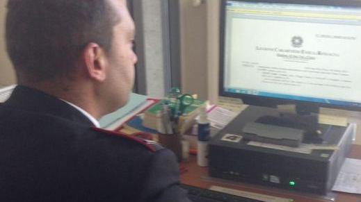 Finto carabiniere vende cellulari on line ma è solo una truffa