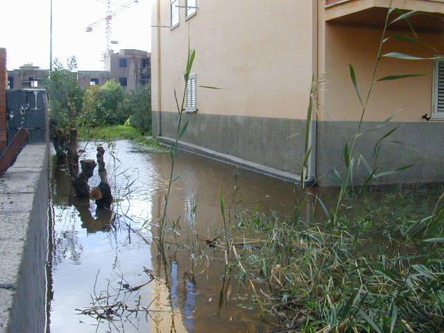 Bomba d'acqua nel Medio Campidano, a Sanluri anche case allagate