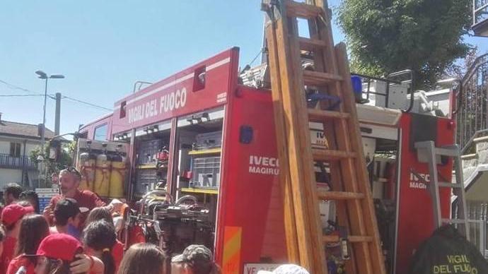 Volontariato in piazza Vittoria E la rassegna teatri Cimone