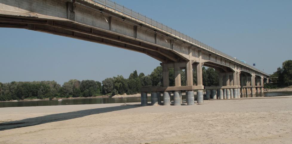  «Chiudete il ponte Boretto-Viadana» Il Codacons diffida il prefetto di Reggio 