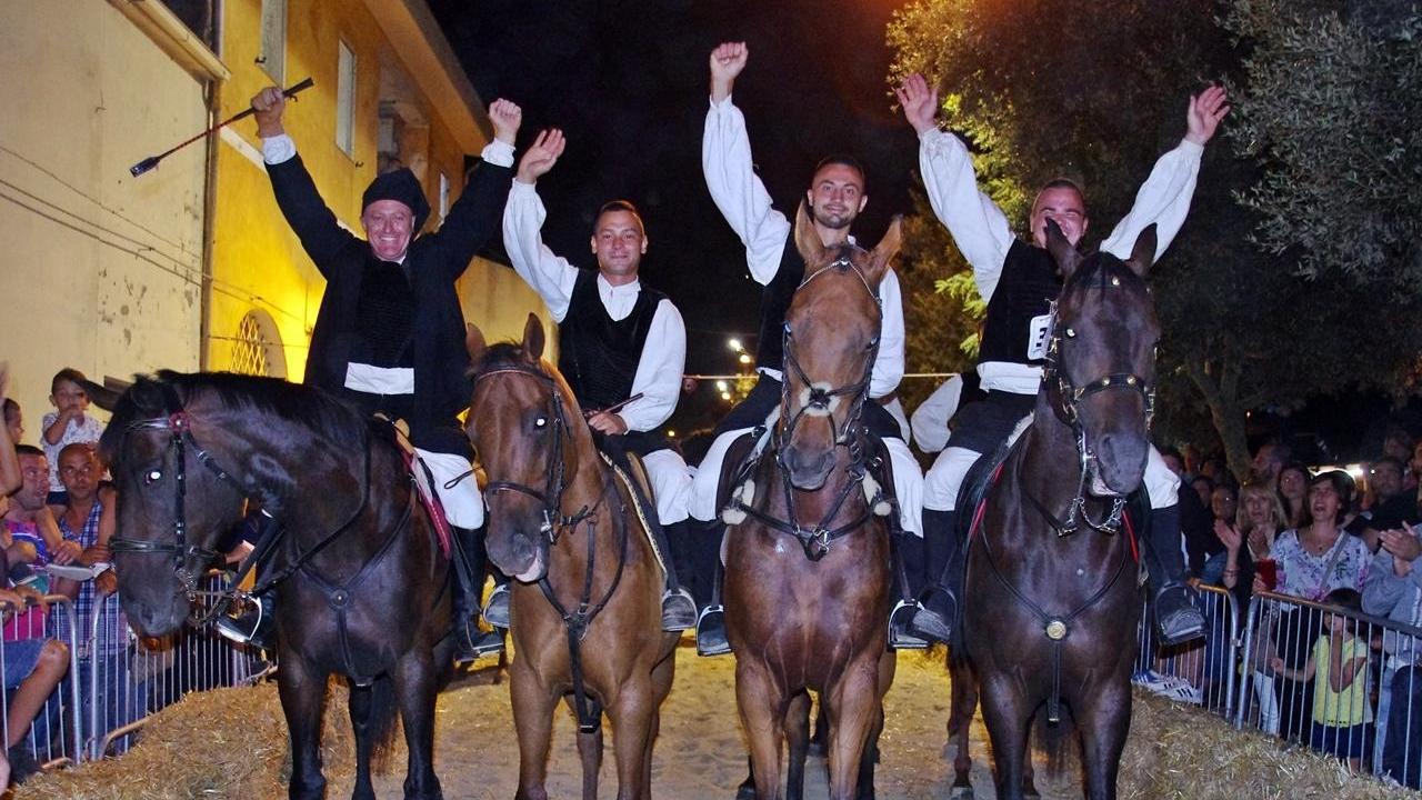 «Le corse equestri in rete» L’idea del sindaco di Osilo 