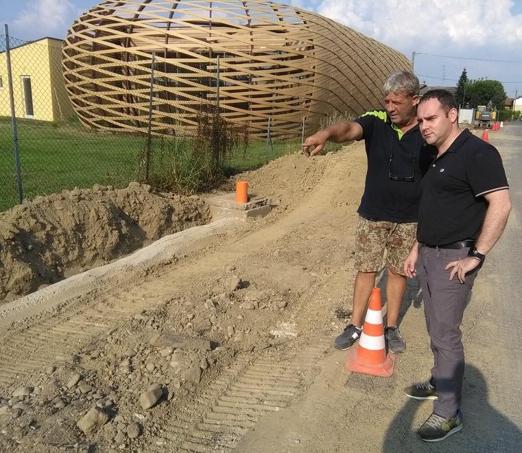 Un’estate di lavori su strade e ciclabili nella Reggiolo del dopo sisma 
