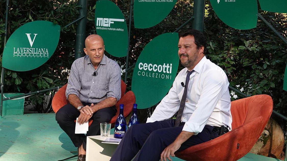 Matteo Salvini in Versilia: "Il crollo di Genova, non sarà come Viareggio" 