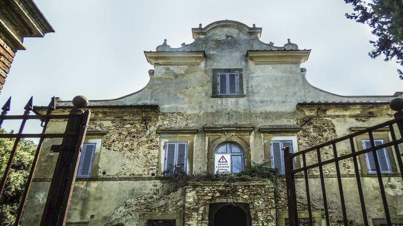 Antiche dimore in rovina sos per Villa Mirabello