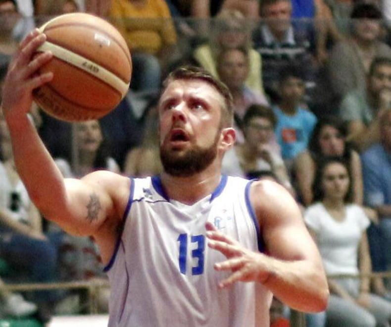 Congedo-Locci all’Us Fides, che rivoluzione: coach Caverni e Sidoti 