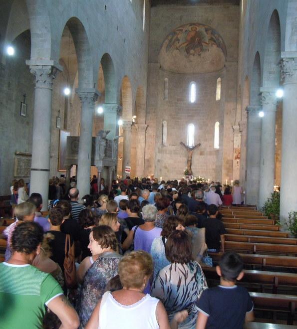 A San Bartolomeo ritornano la festa e il rito dell’unzione 