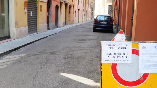 Inseguito e bloccato spacciatore di cocaina
