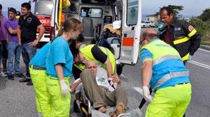 L'uomo salvato dai pompieri al Romito