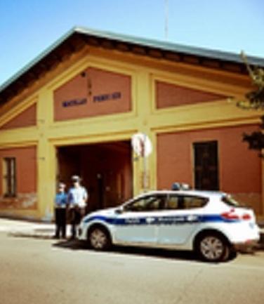 Ruba al “Bruno Losi” I vigili inseguono e catturano il ladro 