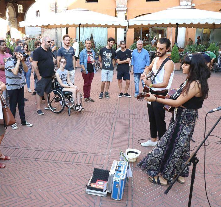 Meltin’ Pot in piazza Castello Ecco dove suonano oggi 
