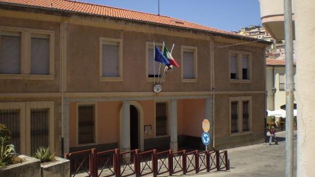 Lavoras, Comune costretto a ritirare il cofinanziamento