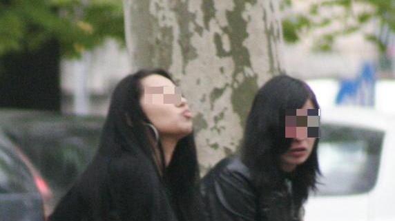 Prostituta romena accusa la collega di averle chiesto il pizzo