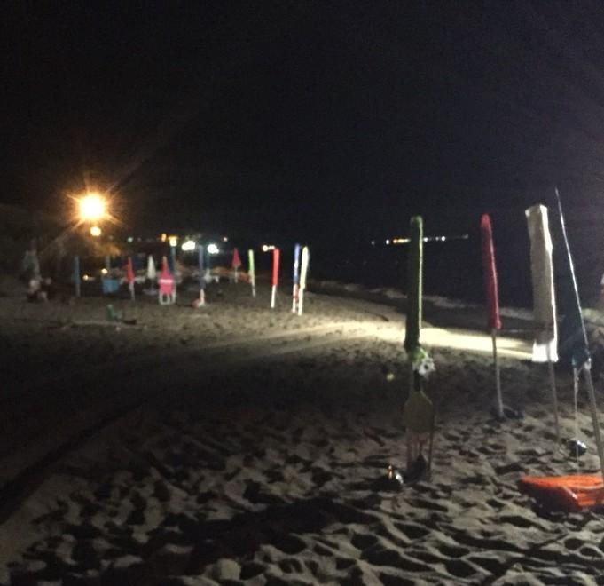Ombrellone selvaggio «Blitz fatti su tutta la costa» 