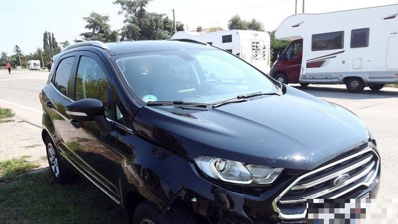 Schianto al raduno delle 500 Coppia ferita: gravissima la donna
