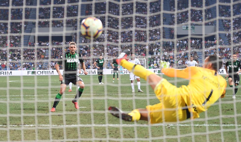 Il Sassuolo fa lo sgambetto all’Inter, decide Berardi