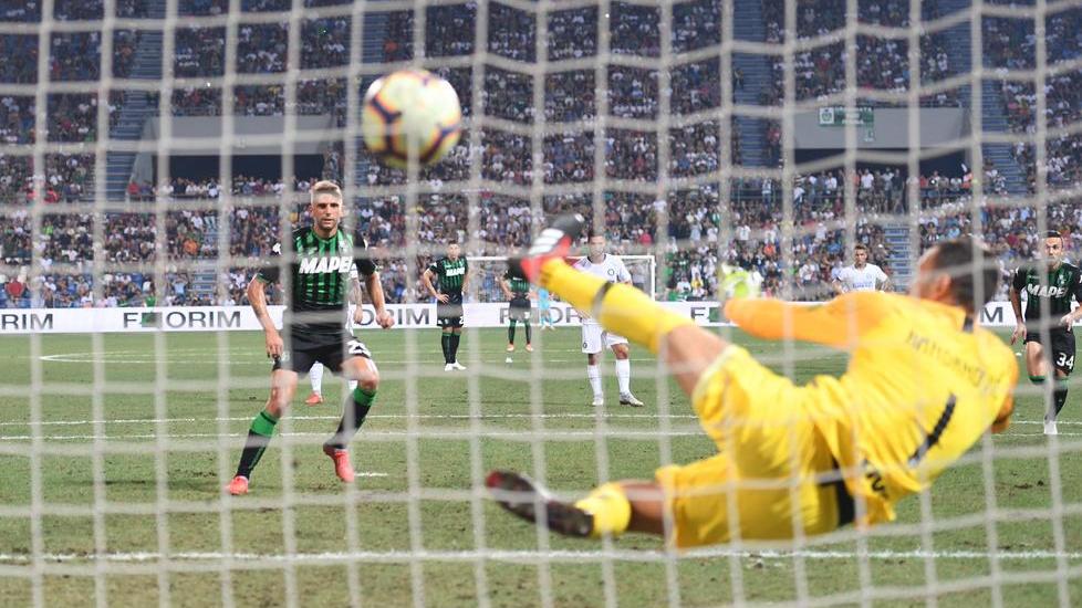 Il Sassuolo fa lo sgambetto all’Inter, decide Berardi