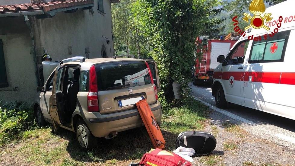 Sessantenne ferito a Popiglio