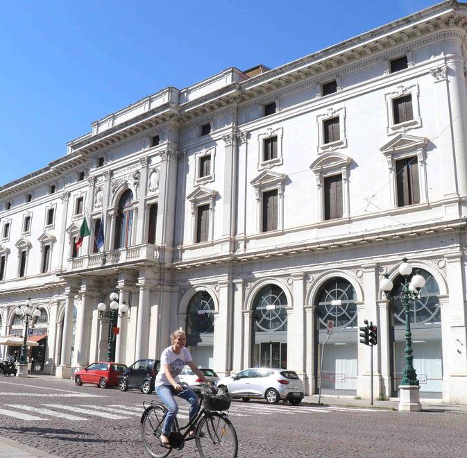 Camera di commercio unita «La strada è in discesa» 