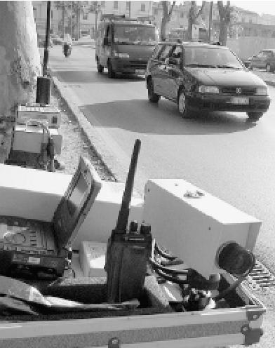 <b>AUTOVELOX.</b> Una macchina per la rilevazione della velocità        