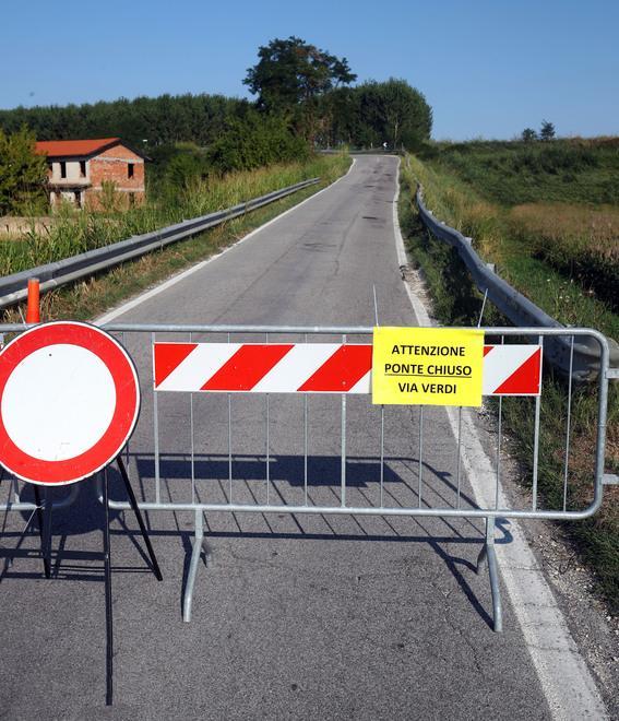 Stanziati 200mila euro per il ponte chiuso «Un mese di cantiere» 