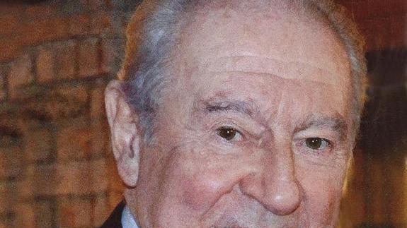 La comunità saluta lo storico barbiere «Eri un esempio»