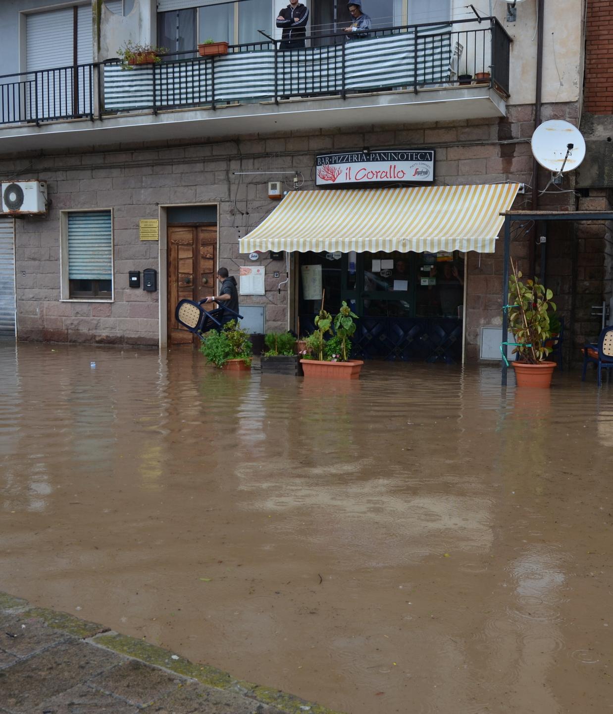 Canale di S’Aladerru la giunta viaggia veloce 