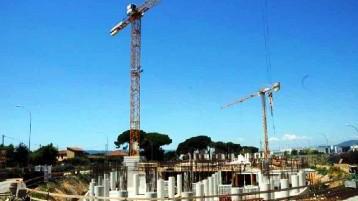 Imprese edili in rivolta: permessi troppo lenti