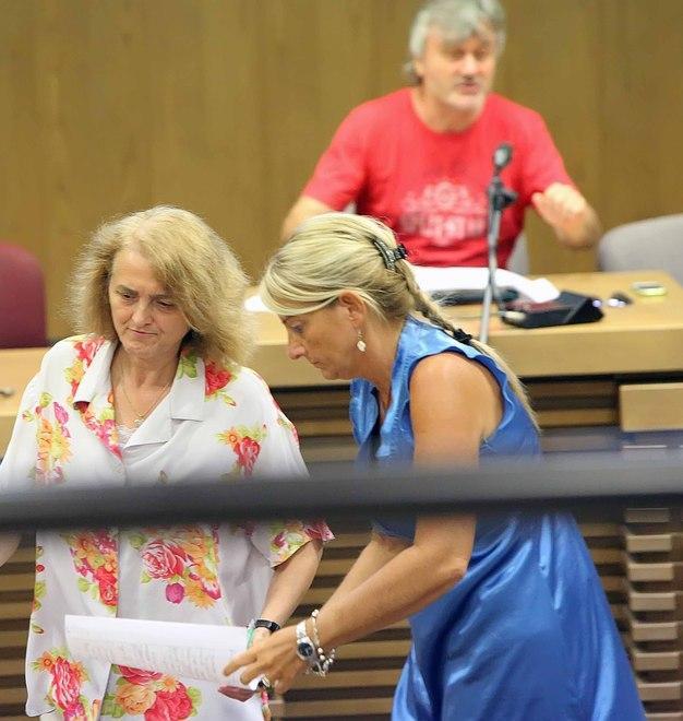 A dstra il pm Maria Rita Pantani e il giudice dell'indagine preliminare Giovanna Ghini