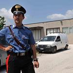 Muore dopo un volo di sei metri