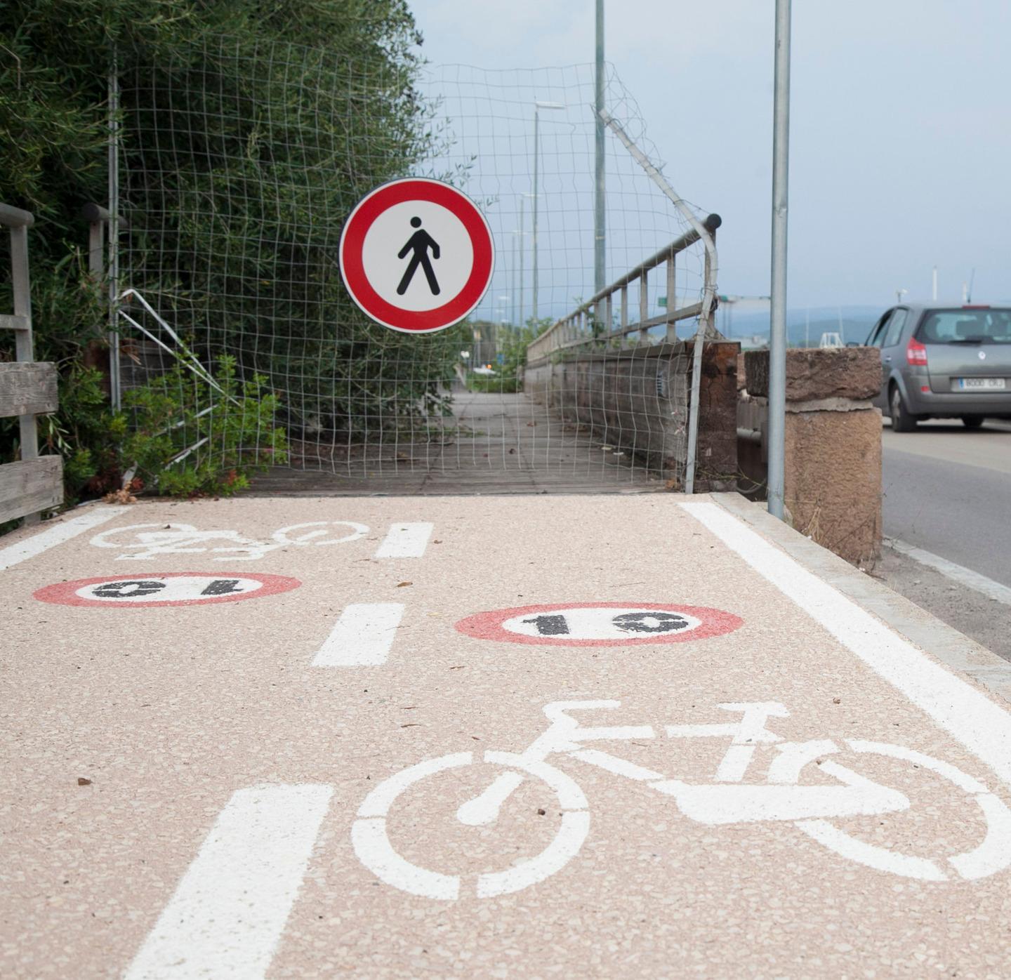 Il ponte di Fertilia ancora in attesa di un nuovo look 