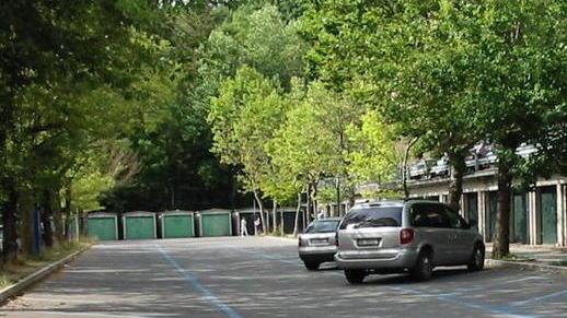 Bimbo di 5 anni cade mentre gioca col pallone ricoverato in elicottero