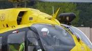 Si schianta contro l’auto e la recinzione In gravi condizioni motociclista 56enne